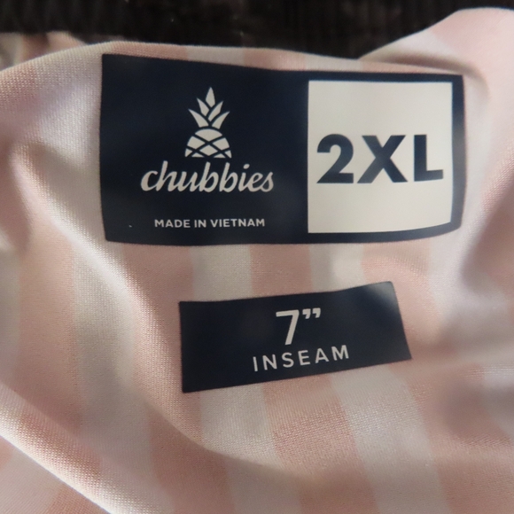 Chubbies Mens The Danger Zone Performance Shorts 7" Inseam Black Stars Size 2XL - Picture 4 of 6